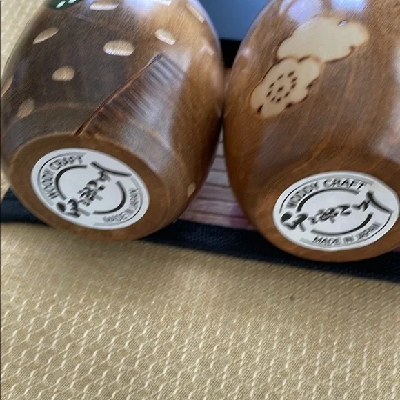 Handcrafted Wooden Kokeshi Dolls Set - The four seasons with stand. - Picture 10 of 16